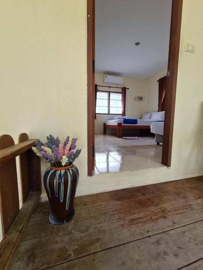Phangan Villa Bungalows Thongszala Kültér fotó