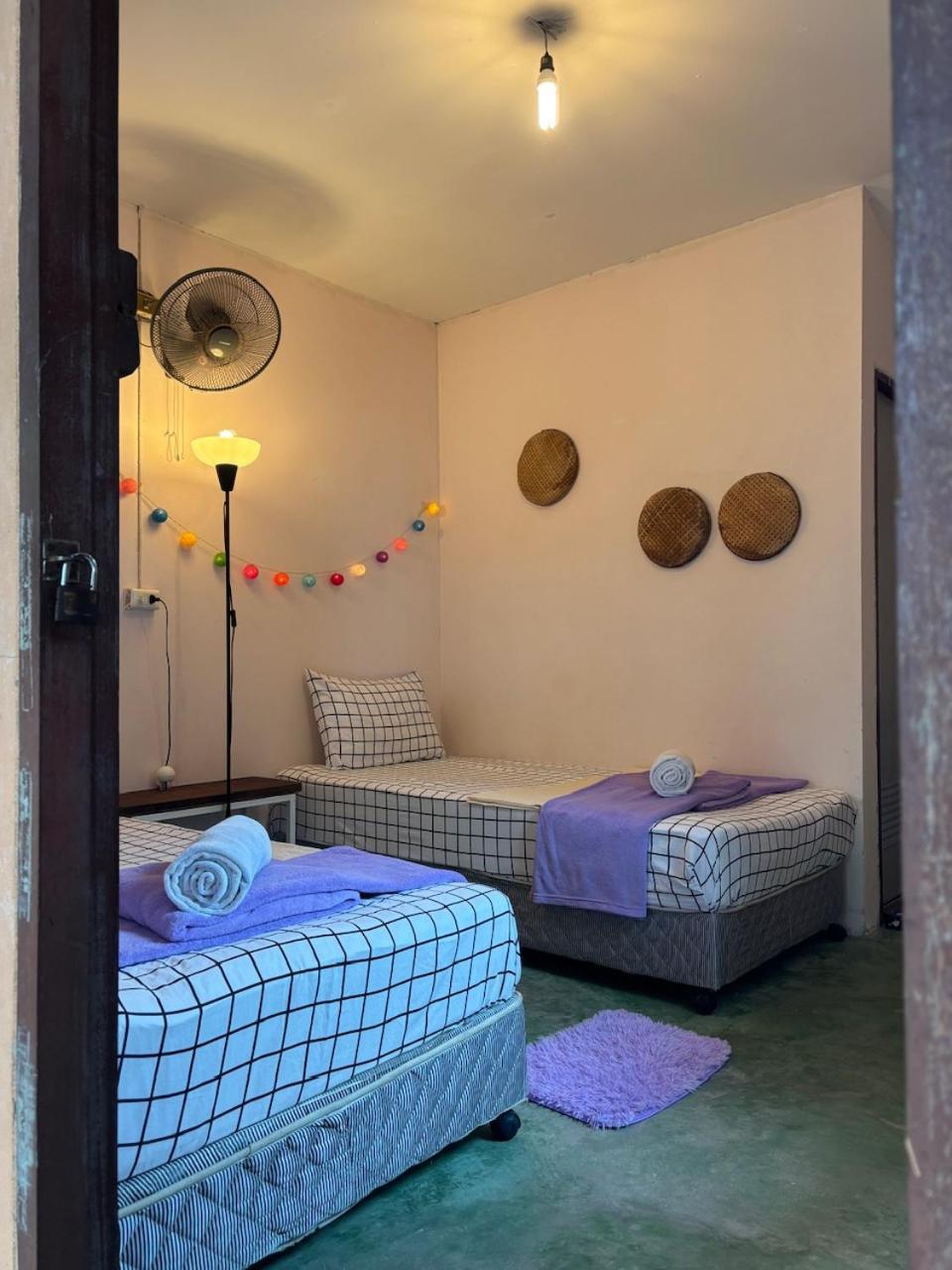 Phangan Villa Bungalows Thongszala Kültér fotó